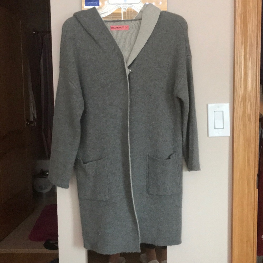 Grey cardigan